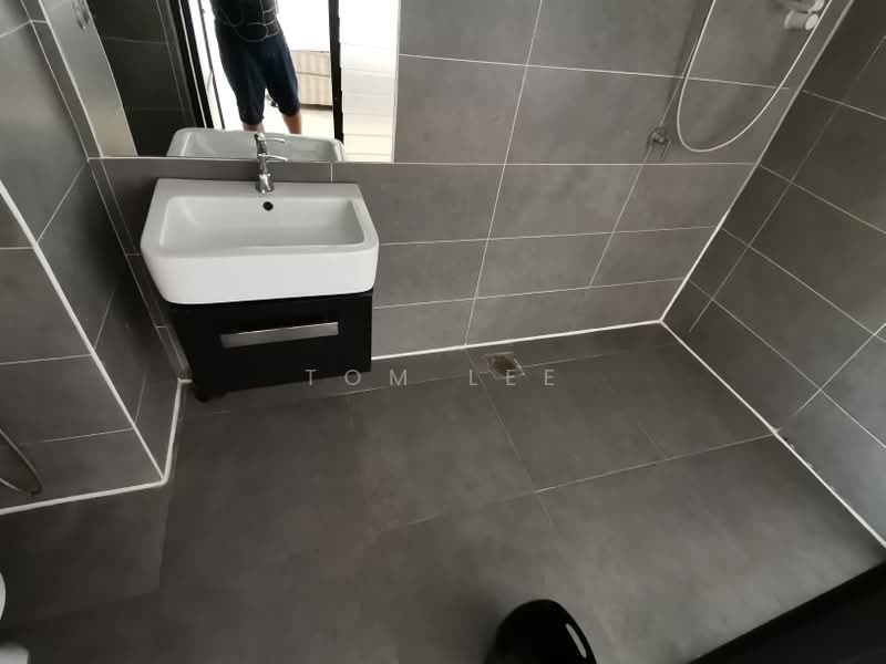Service Residence for Sale at Empire Damansara - Tom Lee - Bathroom - PropertyGuru.com.my