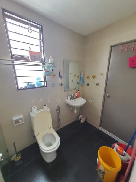 Servis Apartment untuk Disewa di Sk One Residence - Jason Tan - Bathroom - PropertyGuru.com.my