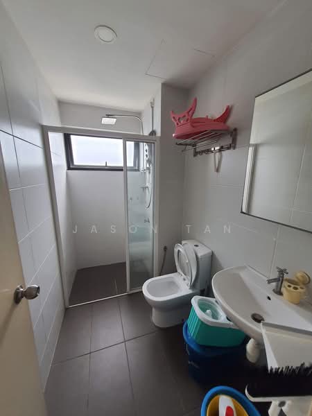Servis Apartment untuk Disewa di Sk One Residence - Jason Tan - Bathroom - PropertyGuru.com.my
