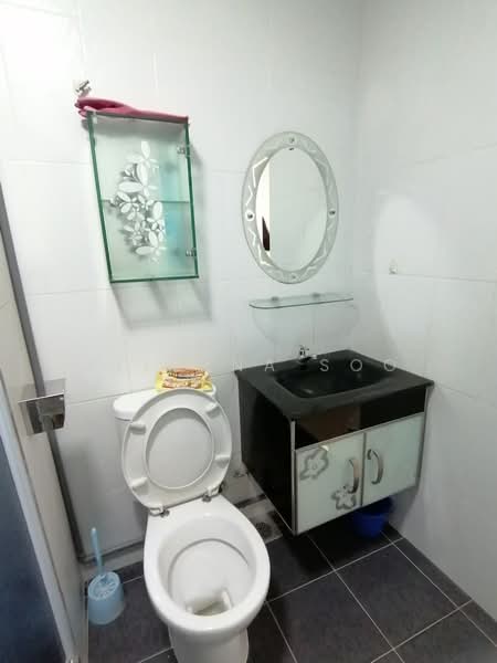 Condominium for Sale at Bukit OUG Condominiums - Elleyna Soo - Bathroom - PropertyGuru.com.my