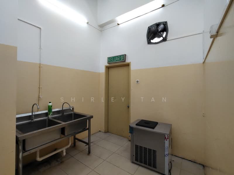 Kedai untuk Disewa di Sungai Buloh (Selangor) - Shirley Tan - Interior - PropertyGuru.com.my