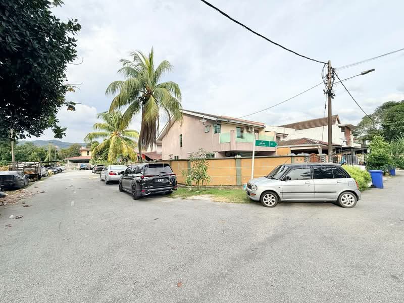 Rumah Teres 2 Tingkat untuk Dijual di Kampung Baru Sungai Buloh (Sungai Buloh) - Akramin Firdaus Bin Mokhtar - PropertyGuru.com.my