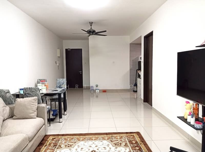 Servis Apartment untuk Dijual di Symphony Tower (Menara Simfoni) - Chris Choo - Living Room - PropertyGuru.com.my