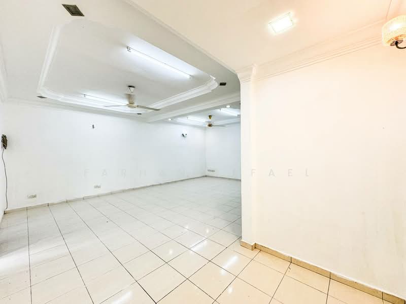 2-storey Terraced House for Sale in Sungai Buloh (Selangor) - Farhan Rafael - Interior - PropertyGuru.com.my