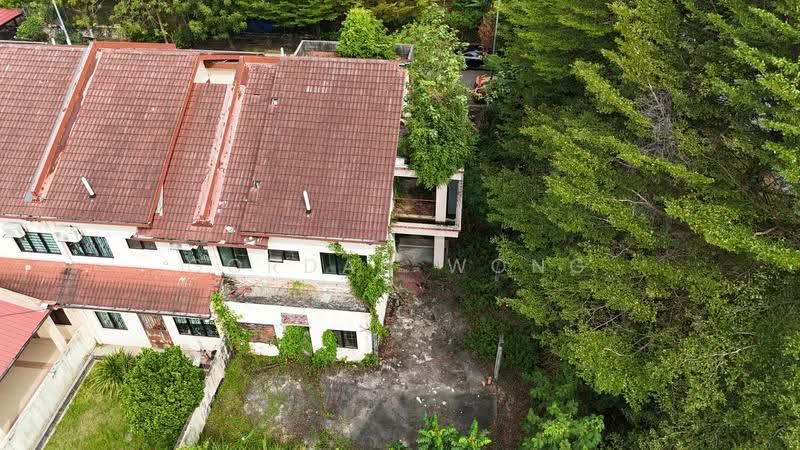 2-storey Terraced House for Sale in Sentosa Villa (Kajang) - Gordan Wong - Exterior - PropertyGuru.com.my