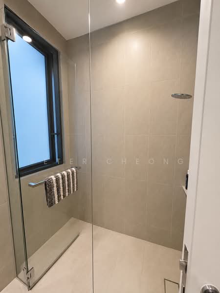 Servis Apartment untuk Disewa di ViiA Residences - Peter Cheong - Bathroom - PropertyGuru.com.my