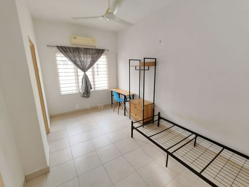 2-storey Terraced House for Sale in Shah Alam (Selangor) - Alwin Lee - Bedroom - PropertyGuru.com.my