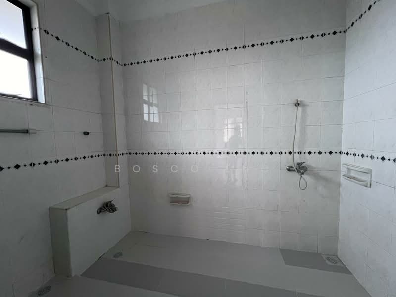 Semi-Detached House for Sale in Perling (Johor) - Bosco Eng - Bathroom - PropertyGuru.com.my