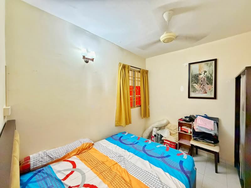 Apartment for Sale at Relau Vista Apartment - Gary Goh - Bedroom - PropertyGuru.com.my