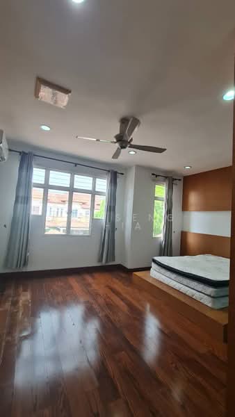 Rumah Teres 2 Tingkat untuk Dijual di Kota Kemuning (Shah Alam) - Bee Seng Chia - Bedroom - PropertyGuru.com.my