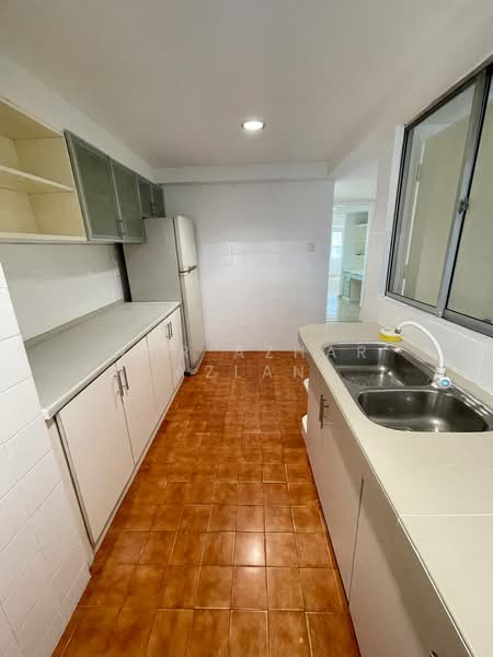 Condominium for Sale at Shang Villa - Nor Azhar Azlan - Kitchen - PropertyGuru.com.my