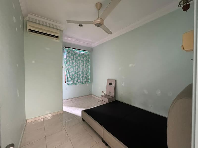 Rumah Teres 2 Tingkat untuk Disewa di Taman Setia Indah (Tebrau) - Sky Tan - Bedroom - PropertyGuru.com.my