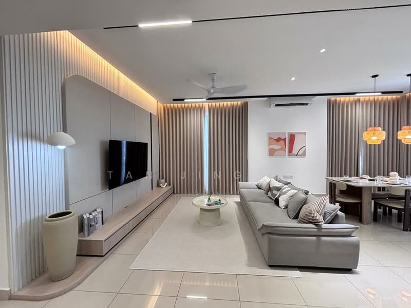 Kondominium untuk Dijual di The Marin at Ferringhi - Tan Jing Yi - Living Room - PropertyGuru.com.my