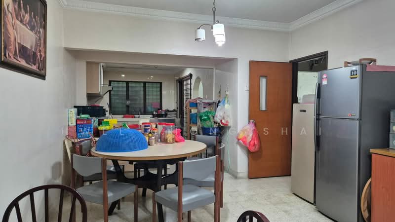 2-storey Terraced House for Sale in Taman Seputeh (Seputeh) - Hwee Chong Shai - Kitchen - PropertyGuru.com.my