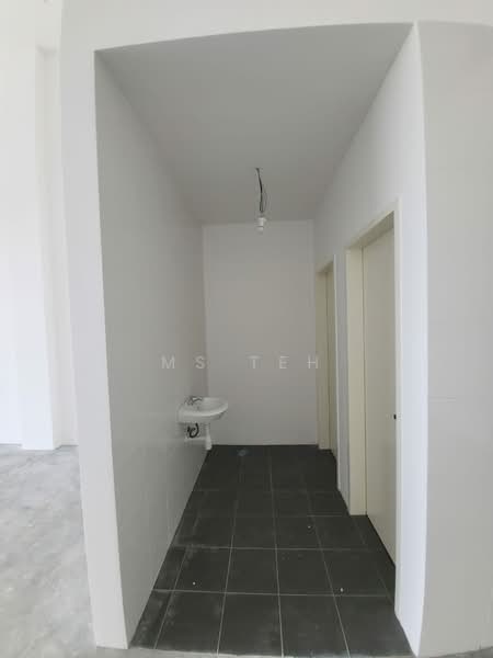 Shop for Rent in Eco Grandeur (Puncak Alam) - Ms Teh - Interior - PropertyGuru.com.my