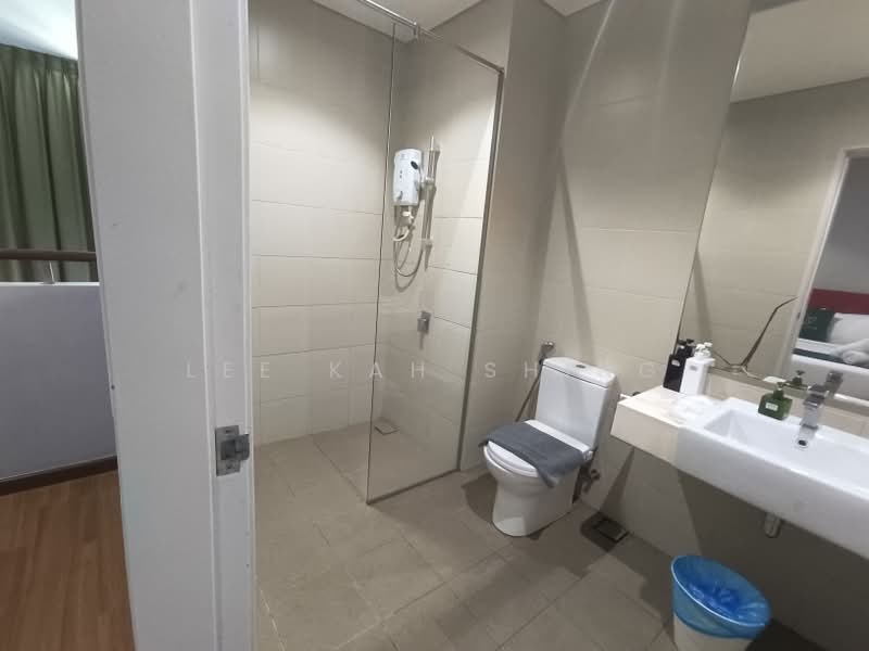 Service Residence for Rent at Hyde Tower - Lee Kah Shing - Bathroom - PropertyGuru.com.my
