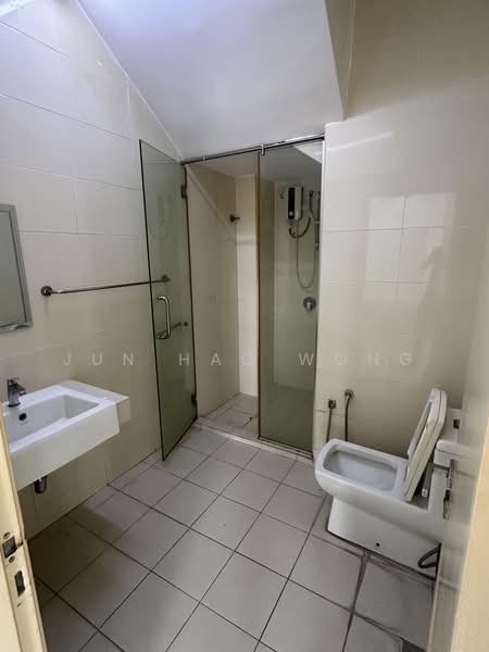 4-storey Terraced House for Rent in Taman Bukit Cheras (Cheras) - Jun Hao Wong - PropertyGuru.com.my