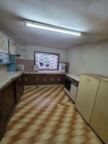 1-storey Terraced House for Sale in Taman Century (Johor Bahru) - Ee Fong Toh - PropertyGuru.com.my