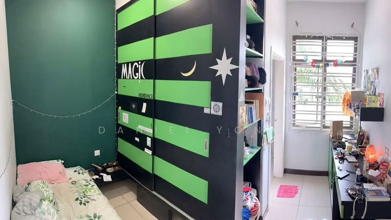 Semi-Detached House for Sale in Taman Pulai Bayu (Skudai) - Daniel Yong - Bedroom - PropertyGuru.com.my