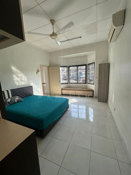 1.5-storey Terraced House for Sale in Bandar Seri Alam (Masai) - Max Lam - PropertyGuru.com.my