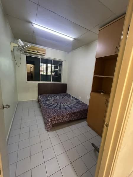 1.5-storey Terraced House for Sale in Bandar Seri Alam (Masai) - Max Lam - PropertyGuru.com.my