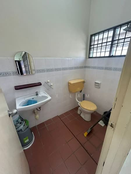 1.5-storey Terraced House for Sale in Bandar Seri Alam (Masai) - Max Lam - PropertyGuru.com.my