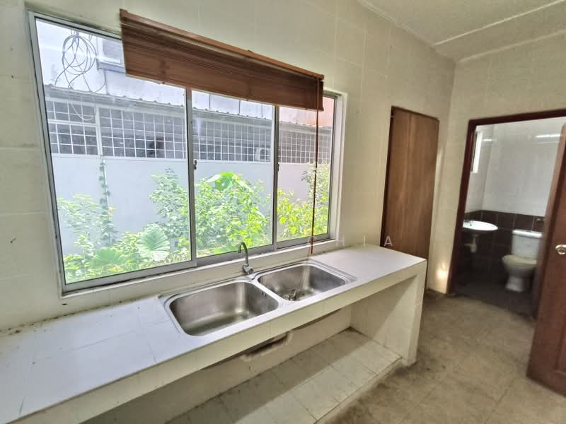 2-storey Terraced House for Sale in Bandar Damai Perdana (Cheras) - Henry Chia - PropertyGuru.com.my