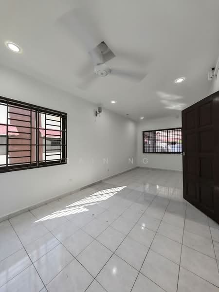 1-storey Terraced House for Sale in Johor Bahru (Johor) - Rain Ng - Living Room - PropertyGuru.com.my