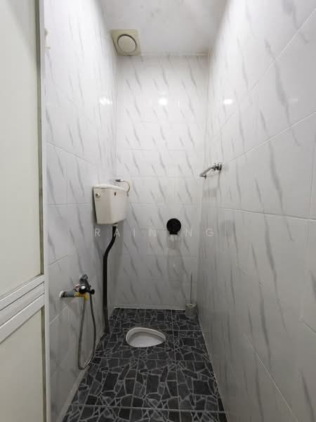 1-storey Terraced House for Sale in Johor Bahru (Johor) - Rain Ng - Bathroom - PropertyGuru.com.my