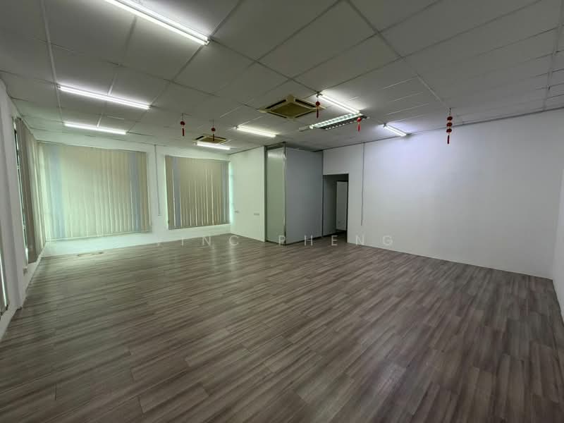 Kilang untuk Disewa di Taman Teknologi Cheng (Cheng) - Vinc Pheng - Interior - PropertyGuru.com.my