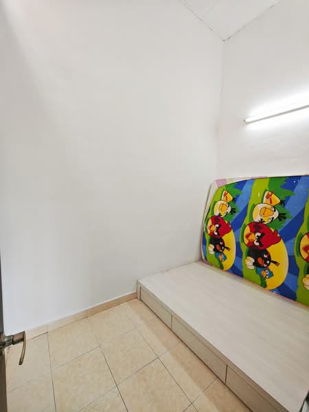 2-storey Terraced House for Sale in Taman Bestari Indah (Ulu Tiram) - Fu Guan - Bedroom - PropertyGuru.com.my