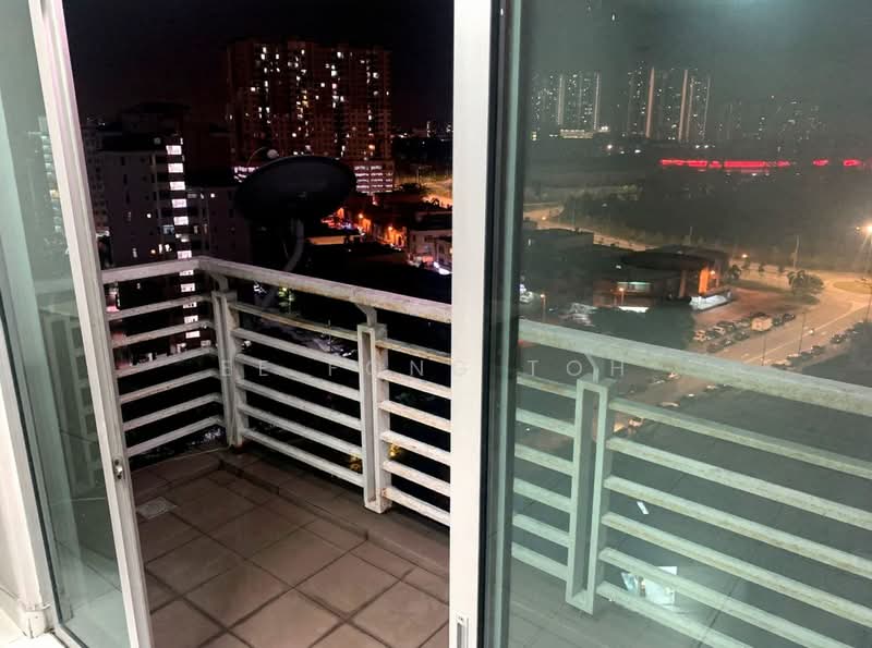 Pangsapuri untuk Dijual di M'tiara - Ee Fong Toh - Balcony - PropertyGuru.com.my