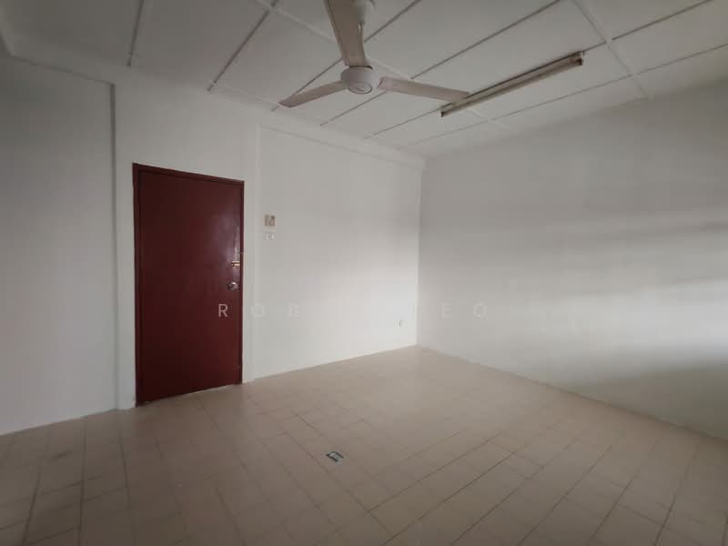 Rumah Teres 2 Tingkat untuk Dijual di Taman Putri (Kulai) - Robin Teo - PropertyGuru.com.my