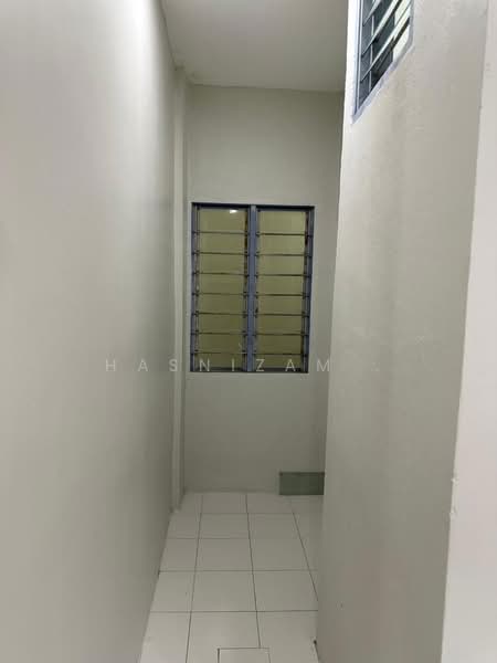 1-storey Terraced House for Sale in Taman Seri Jenaris (Tikam Batu) - Hasnizam . - PropertyGuru.com.my