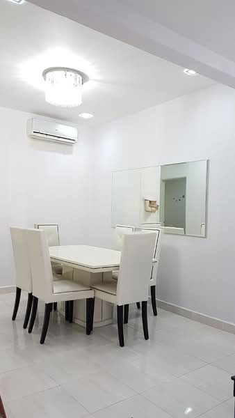 Rumah Teres 2 Tingkat untuk Disewa di Palm Walk (Bandar Sungai Long) - Janice Lau - Dining Room - PropertyGuru.com.my