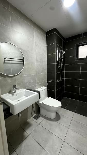 Service Residence for Sale at M Oscar - Zarema Kulbuzheva - Bathroom - PropertyGuru.com.my