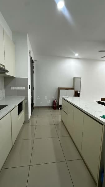 Service Residence for Sale at M Oscar - Zarema Kulbuzheva - Kitchen - PropertyGuru.com.my