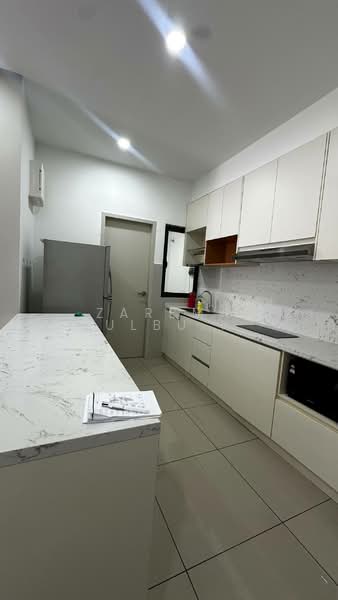 Service Residence for Sale at M Oscar - Zarema Kulbuzheva - Kitchen - PropertyGuru.com.my