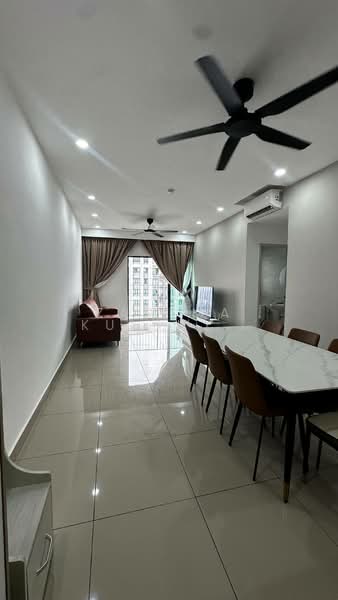 Service Residence for Sale at M Oscar - Zarema Kulbuzheva - Living Room - PropertyGuru.com.my