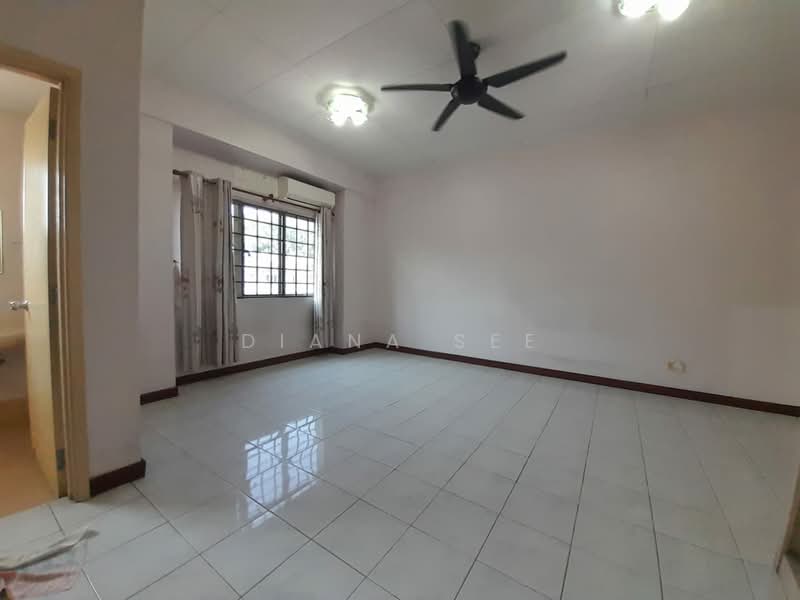 2-storey Terraced House for Sale in Bukit Rimau (Shah Alam) - Diana See - Living Room - PropertyGuru.com.my