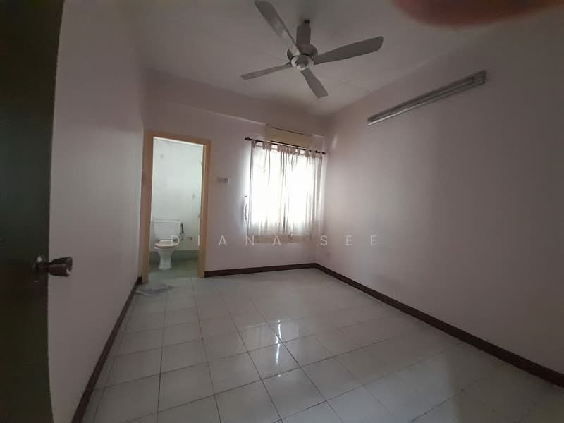 2-storey Terraced House for Sale in Bukit Rimau (Shah Alam) - Diana See - Bathroom - PropertyGuru.com.my