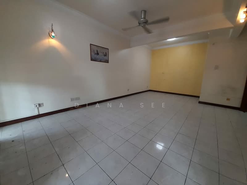 2-storey Terraced House for Sale in Bukit Rimau (Shah Alam) - Diana See - Living Room - PropertyGuru.com.my