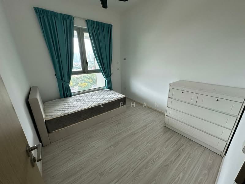 Servis Apartment untuk Dijual di Cantara Residences - Karl Phang - Bedroom - PropertyGuru.com.my