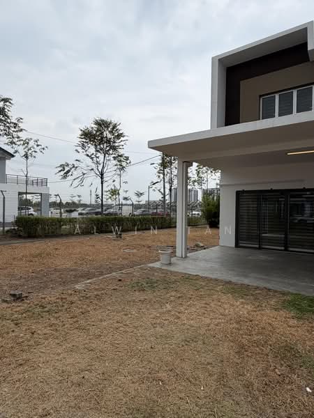 2-storey Terraced House for Rent in Dengkil (Selangor) - Alwin Tan - Exterior - PropertyGuru.com.my