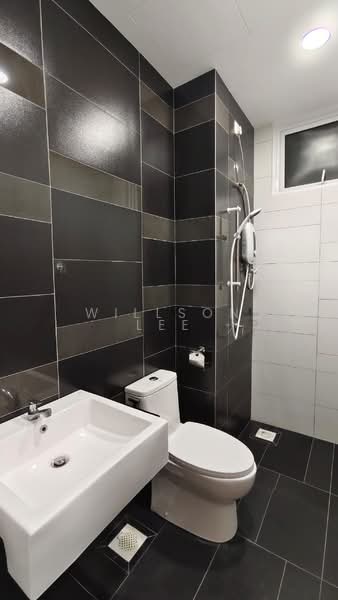 Kondominium untuk Disewa di The Sky @ Tripark - Willson Lee - Bathroom - PropertyGuru.com.my