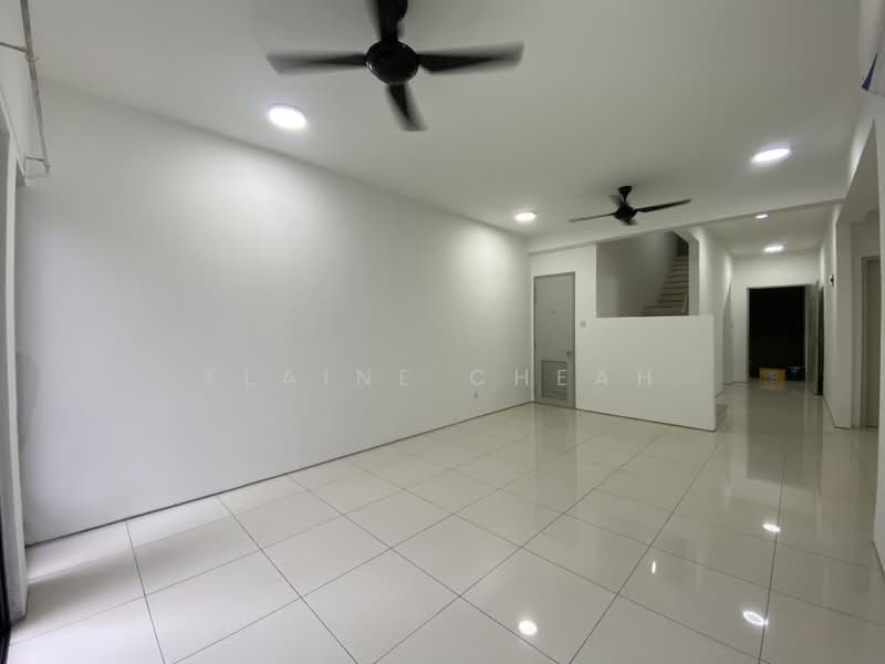 Townhouse for Sale in Petaling Jaya (Selangor) - Elaine Cheah - Living Room - PropertyGuru.com.my