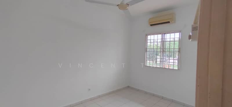 Apartment for Rent at Pangsapuri Raya - Vincent Tan - Interior - PropertyGuru.com.my