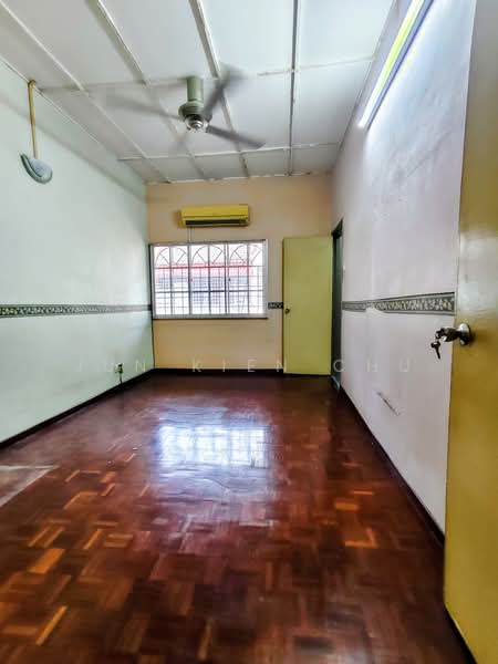 2-storey Terraced House for Sale in Taman Dagang Jaya (Ampang) - Jun Kien Chu - PropertyGuru.com.my