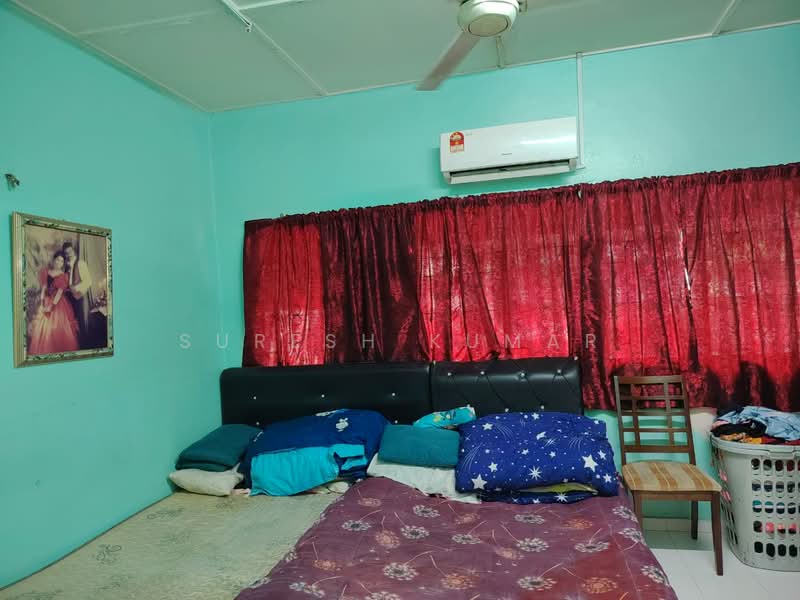 Rumah Teres 2 Tingkat untuk Dijual di BANDAR PUCHONG JAYA (Puchong) - Suresh Kumar - Bedroom - PropertyGuru.com.my