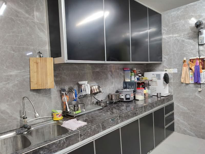 Rumah Teres 2 Tingkat untuk Dijual di BANDAR PUCHONG JAYA (Puchong) - Suresh Kumar - Kitchen - PropertyGuru.com.my